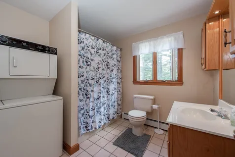 67 North Road Danbury NH 03230