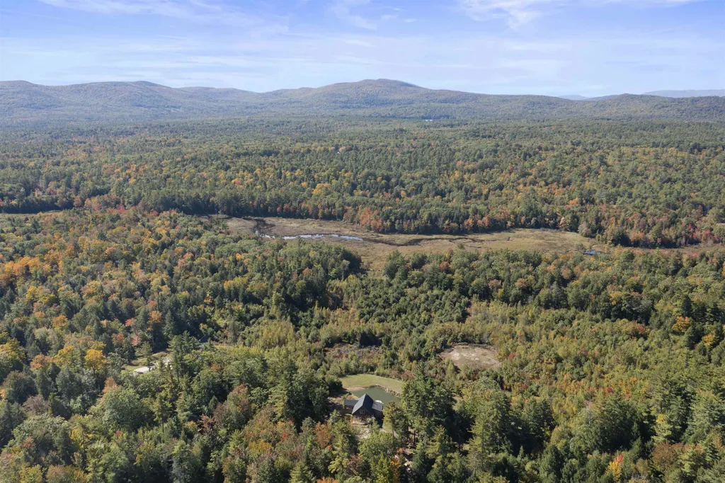 81 Garney Road Brookfield NH 03872