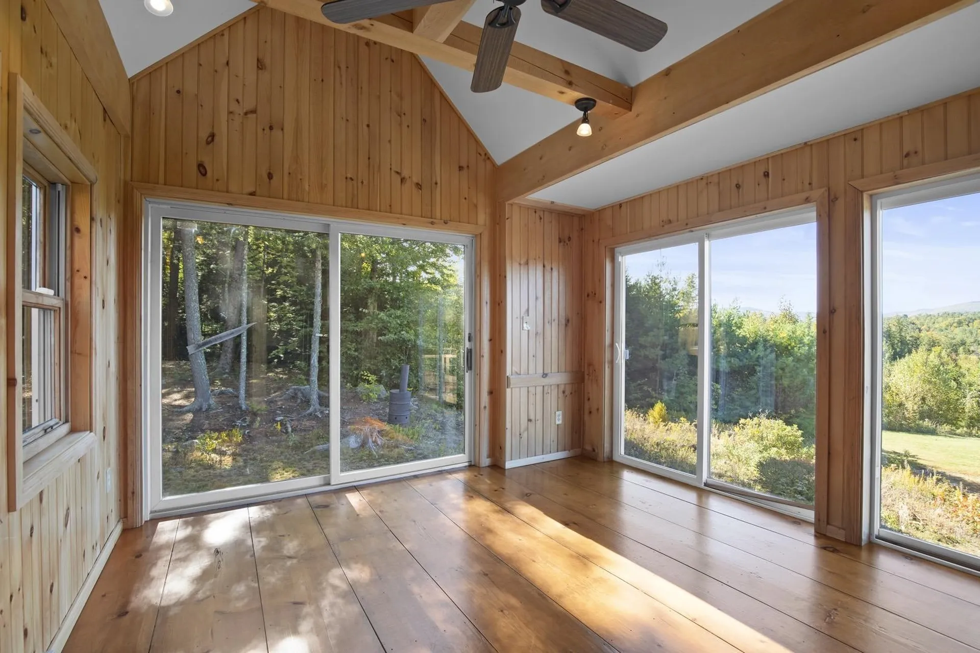 81 Garney Road Brookfield NH 03872