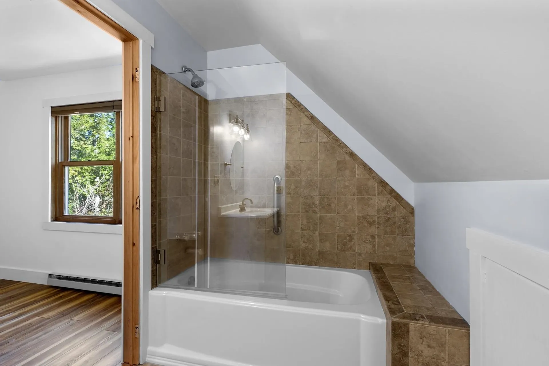 81 Garney Road Brookfield NH 03872