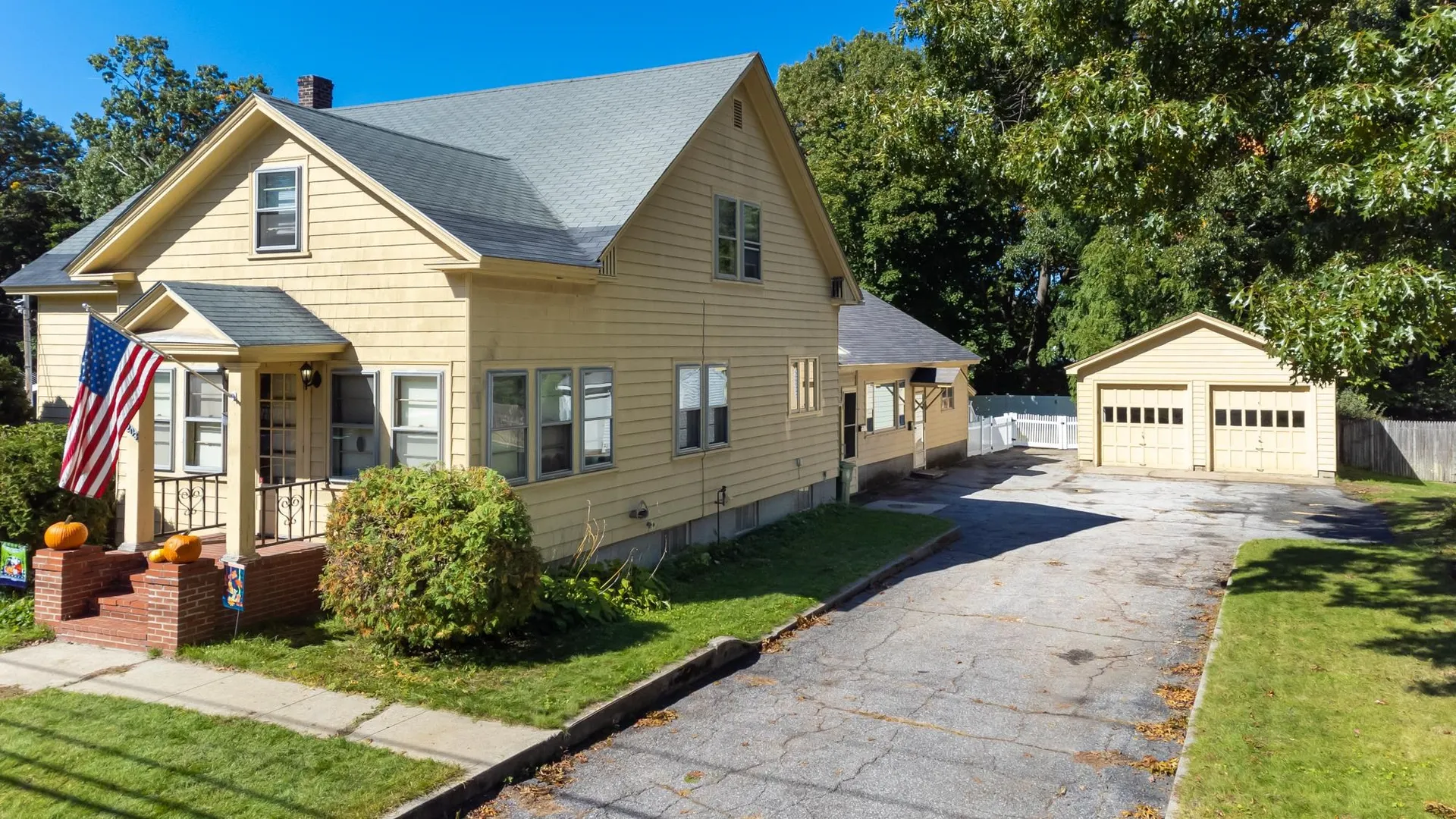 203 W Hollis Street Nashua NH 03060