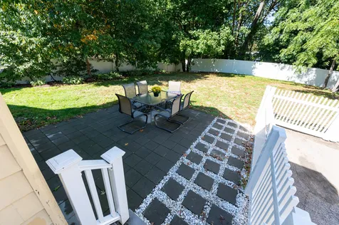 203 W Hollis Street Nashua NH 03060