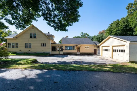 203 W Hollis Street Nashua NH 03060