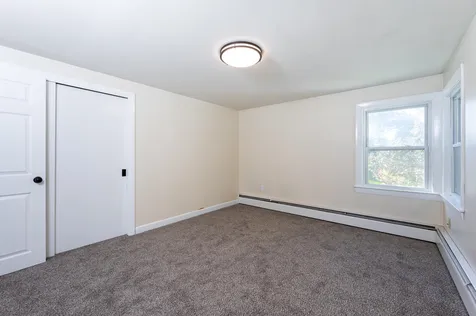 203 W Hollis Street Nashua NH 03060