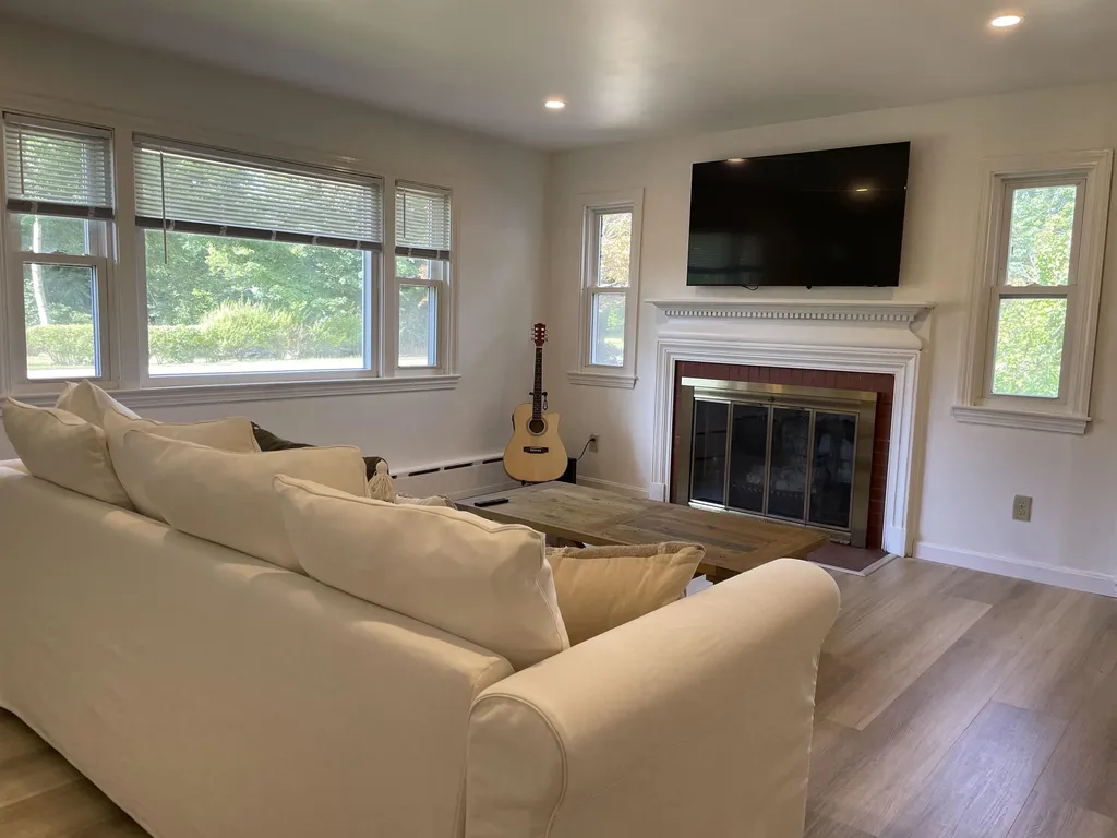 370 Wallis Road Rye NH 03870