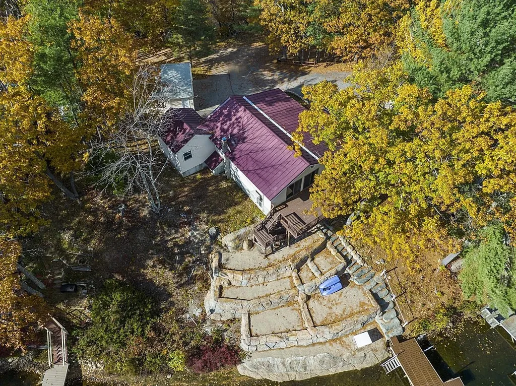 26 View Point Lane Wakefield NH 03830