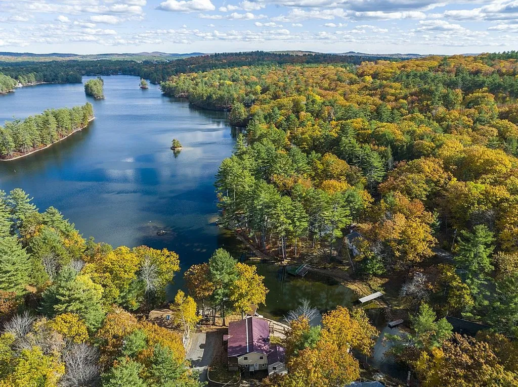 26 View Point Lane Wakefield NH 03830