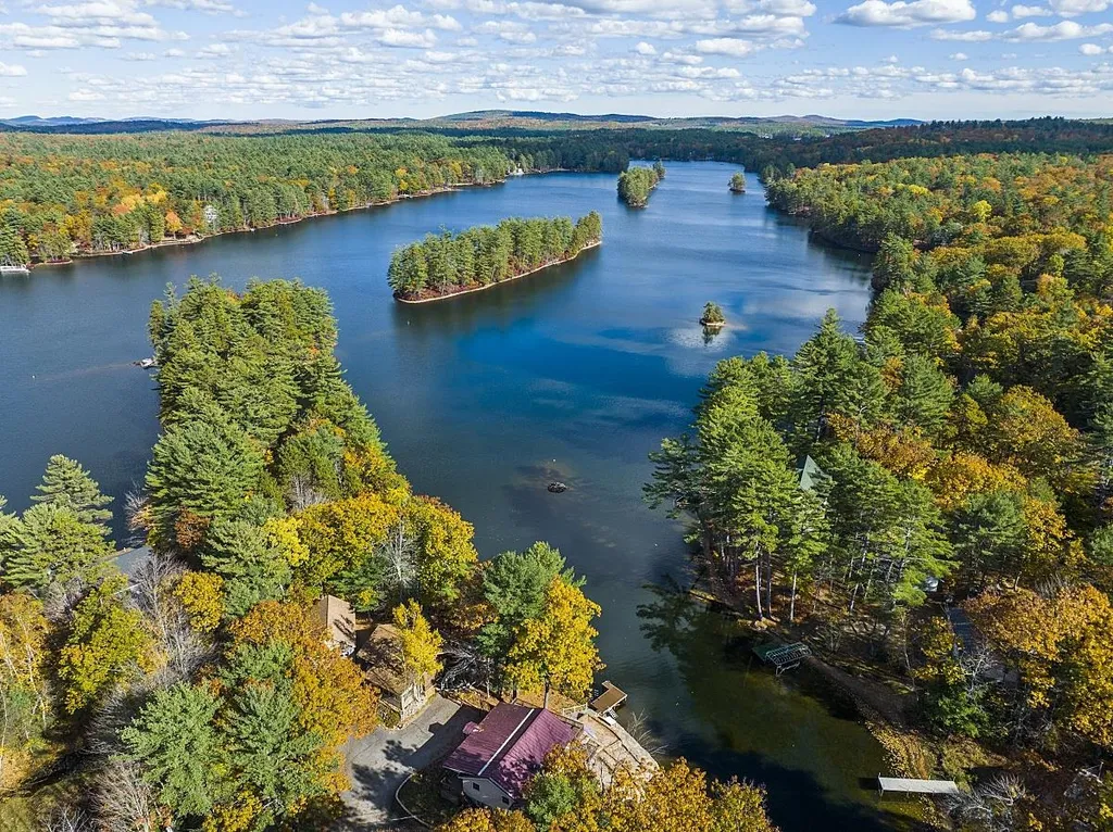 26 View Point Lane Wakefield NH 03830