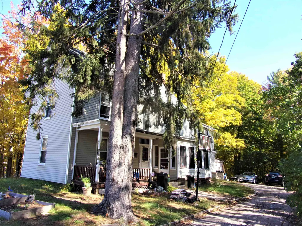 34 Tappan Street Farmington NH 03835