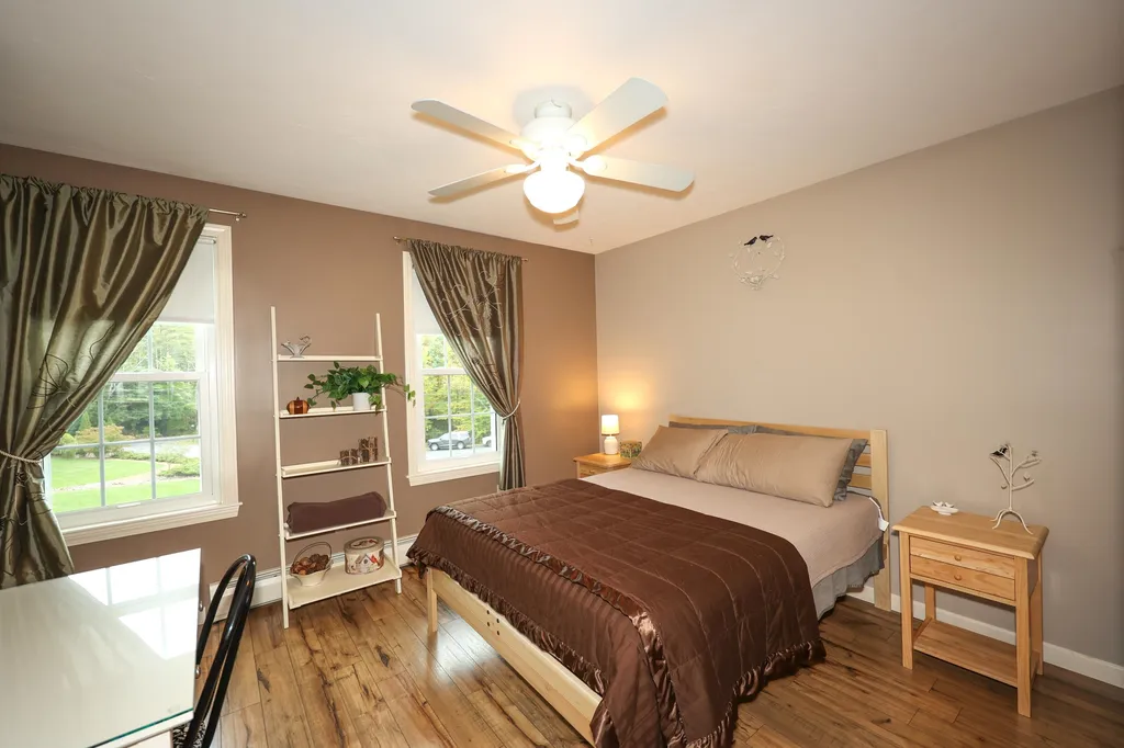 6 Mercier Court Goffstown NH 03045