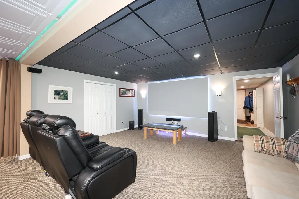 6 Mercier Court Goffstown NH 03045