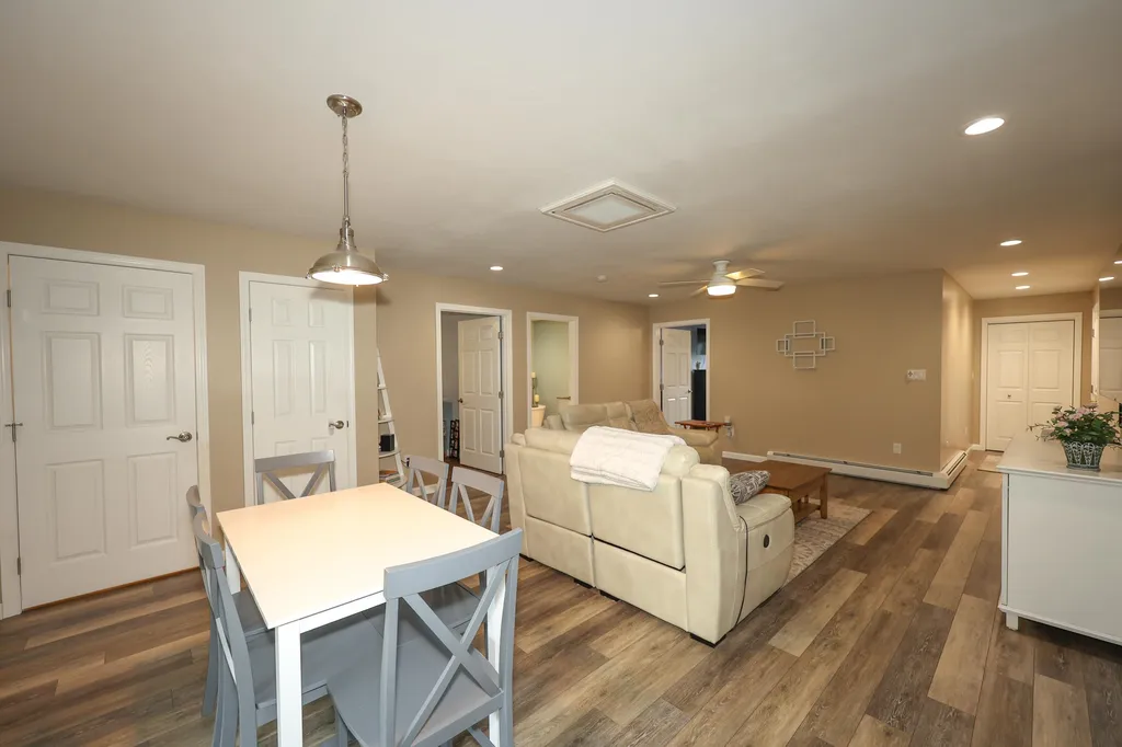 6 Mercier Court Goffstown NH 03045