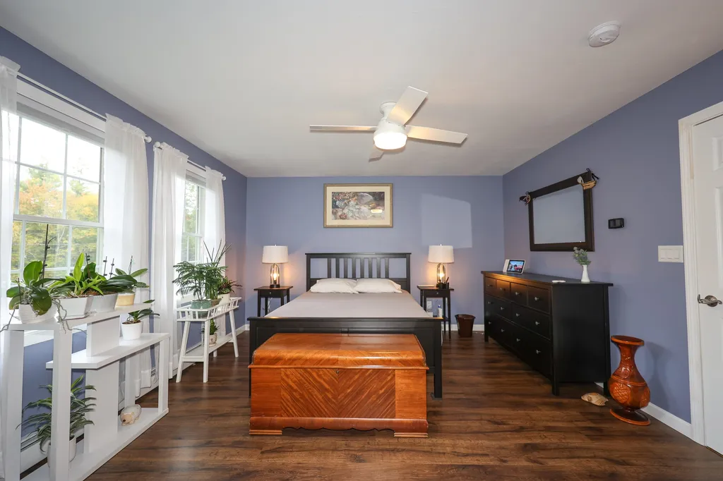 6 Mercier Court Goffstown NH 03045