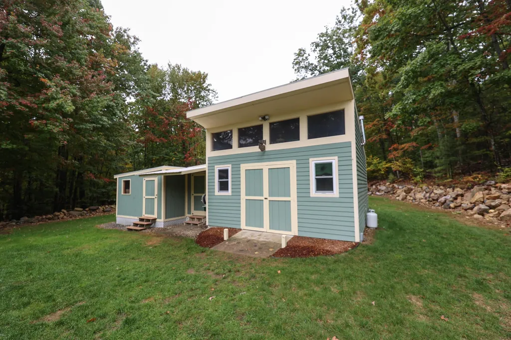 6 Mercier Court Goffstown NH 03045