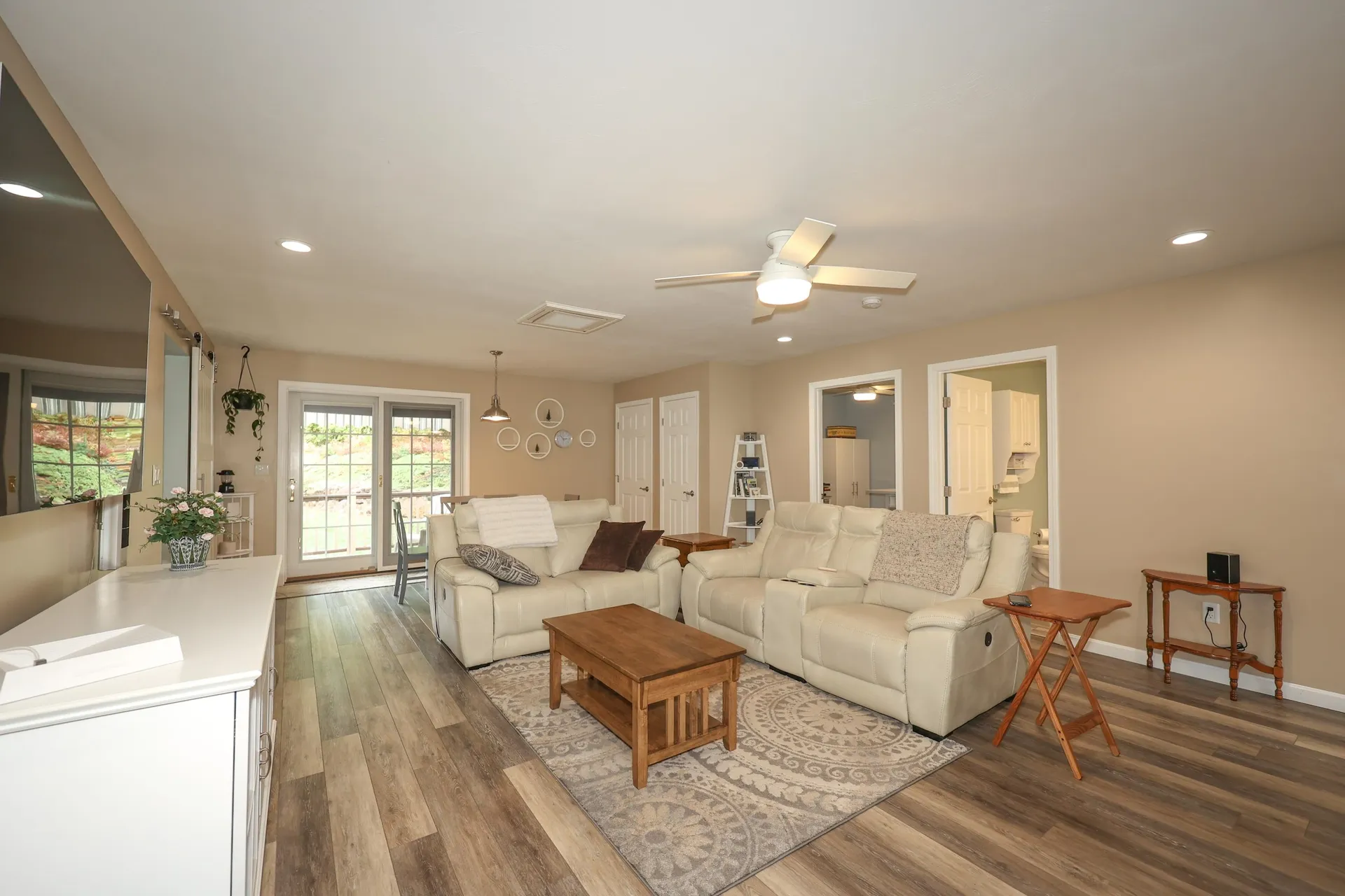 6 Mercier Court Goffstown NH 03045
