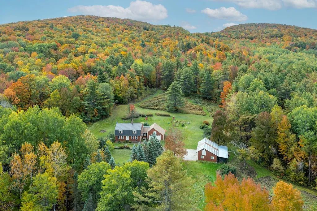 3087 Johnson Hill Road Royalton VT 05068