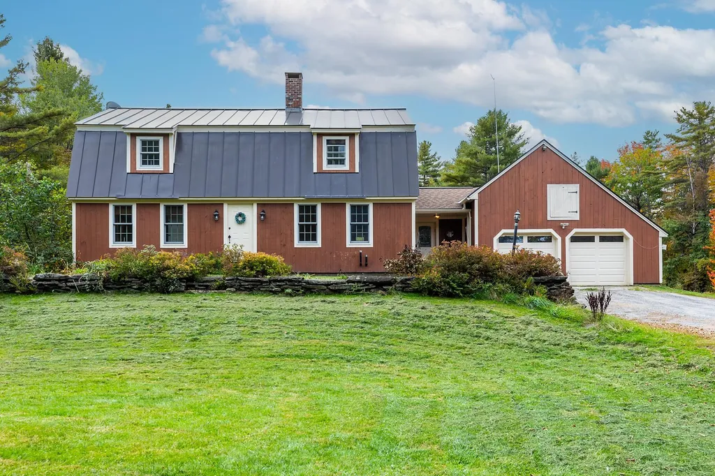 3087 Johnson Hill Road Royalton VT 05068