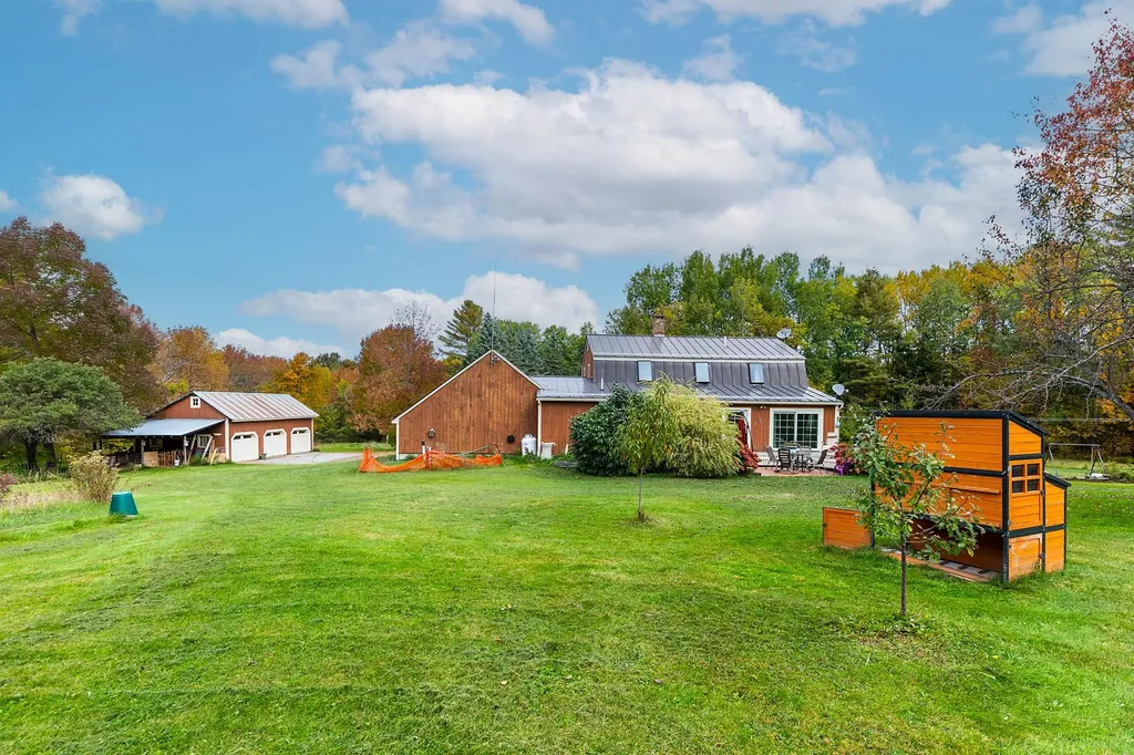 3087 Johnson Hill Road Royalton VT 05068