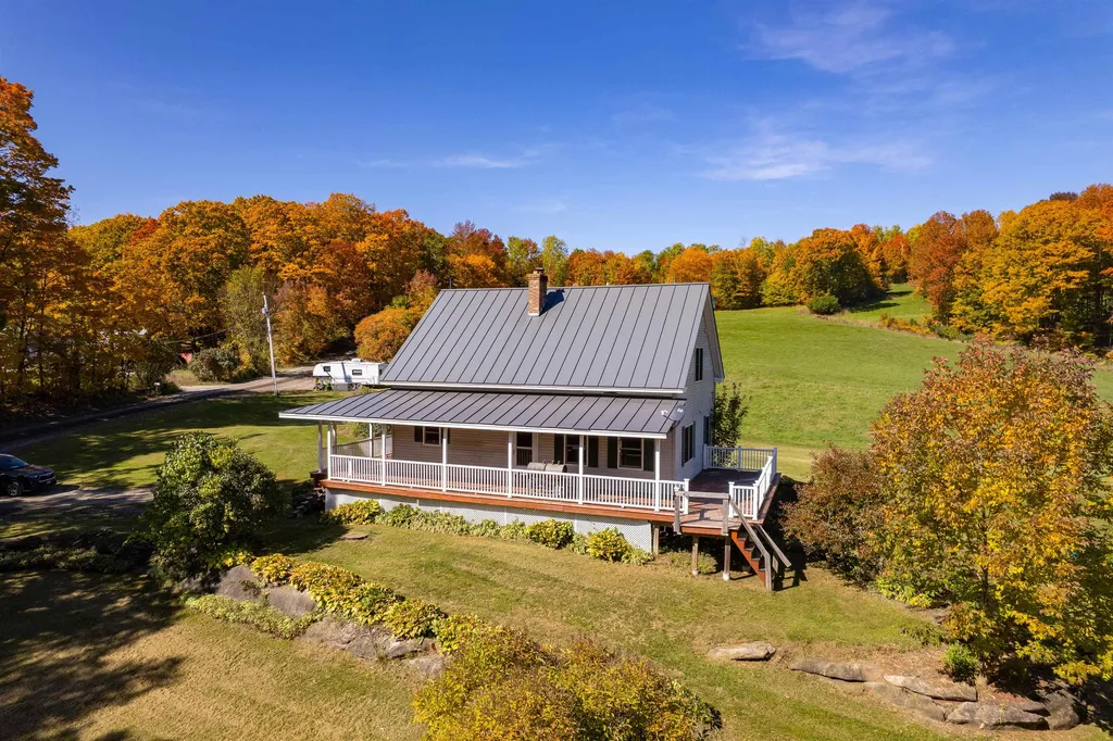 222 Monarch Hill Road Tunbridge VT 05077-9628