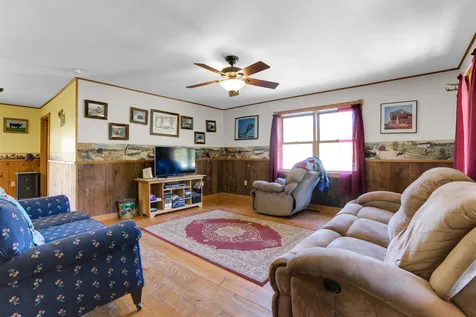 222 Monarch Hill Road Tunbridge VT 05077-9628