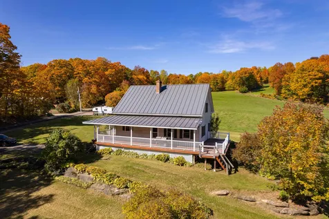 222 Monarch Hill Road Tunbridge VT 05077-9628