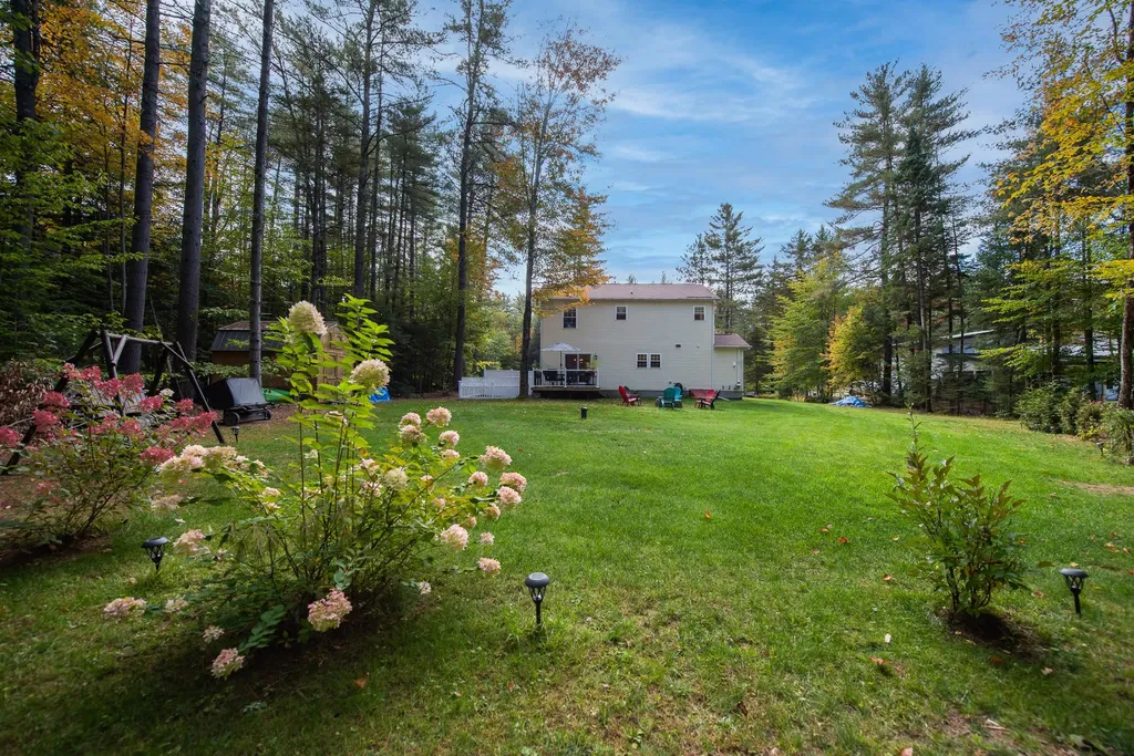 8 Fraser Road Thornton NH 03285
