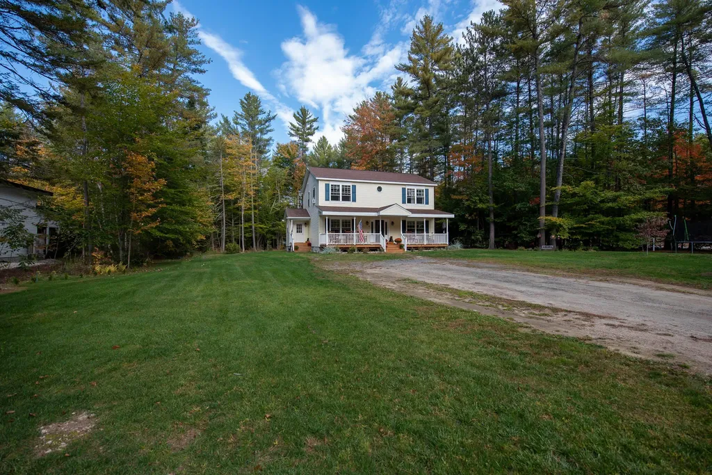 8 Fraser Road Thornton NH 03285