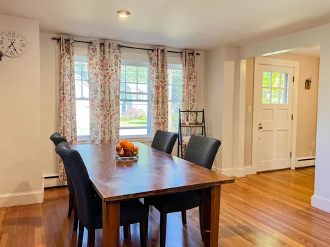 70 Winnicutt Road Stratham NH 03885