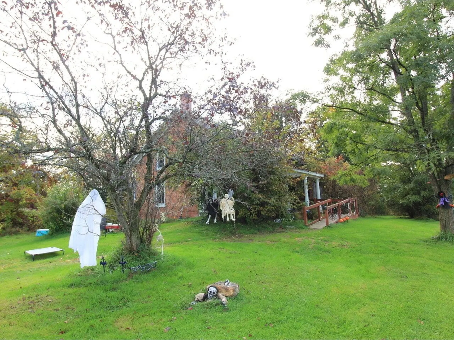 95 Towers Road Essex VT 05452