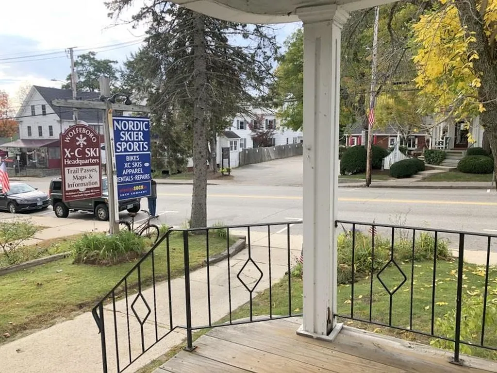 51 North Main Street Wolfeboro NH 03894