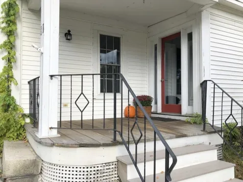51 North Main Street Wolfeboro NH 03894