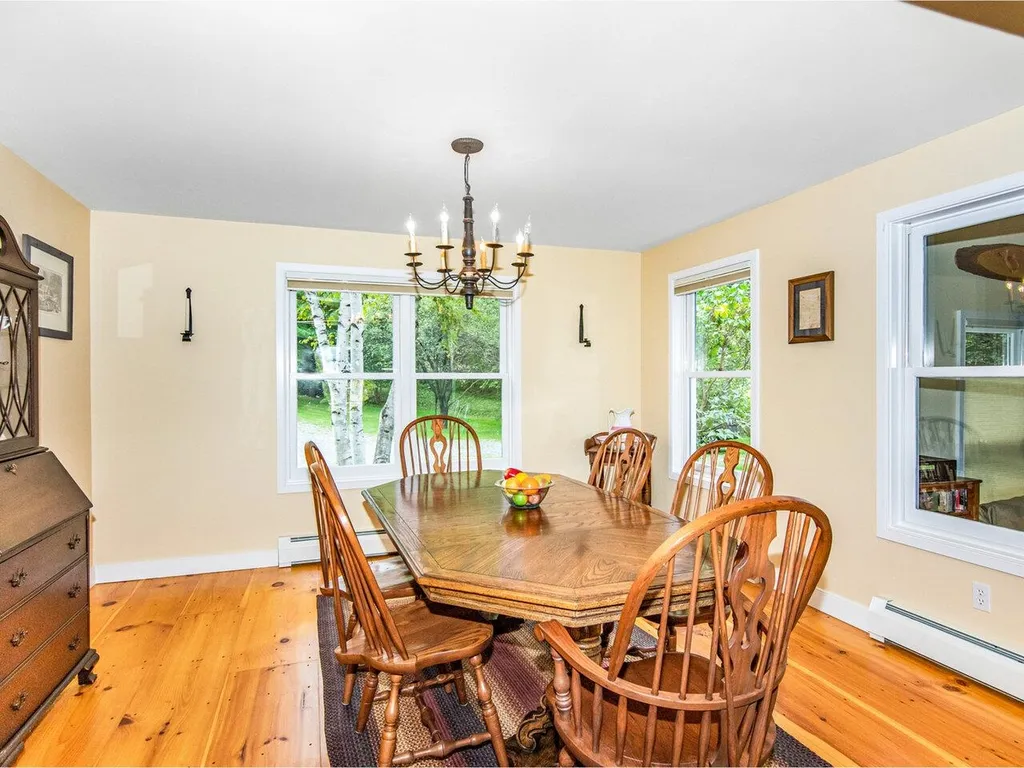 189 Four Winds Road Ferrisburgh VT 05456
