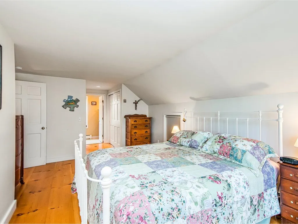 189 Four Winds Road Ferrisburgh VT 05456