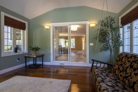 10 Ellsworth Lane Pelham NH 03076