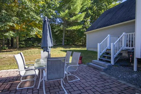 10 Ellsworth Lane Pelham NH 03076