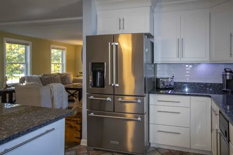10 Ellsworth Lane Pelham NH 03076