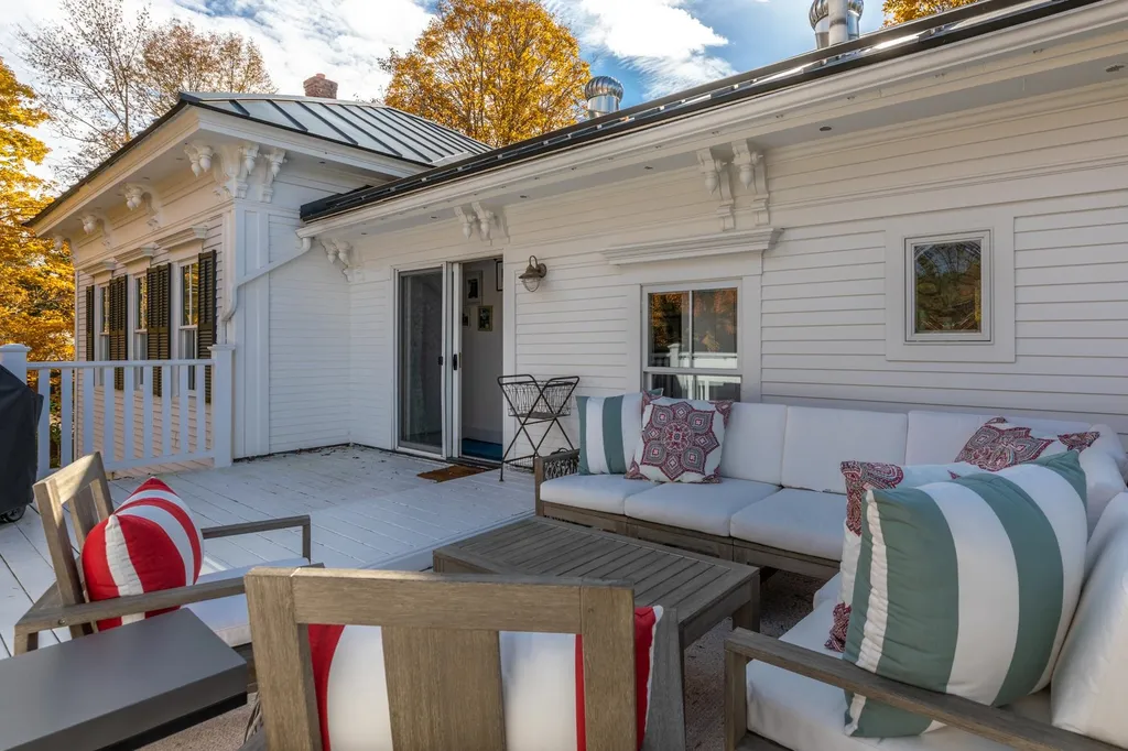 10 Linden Hill Woodstock VT 05091