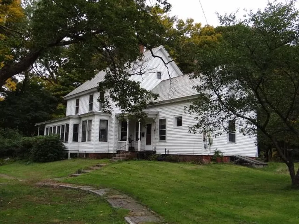 9 Fairview Street Springfield VT 05156