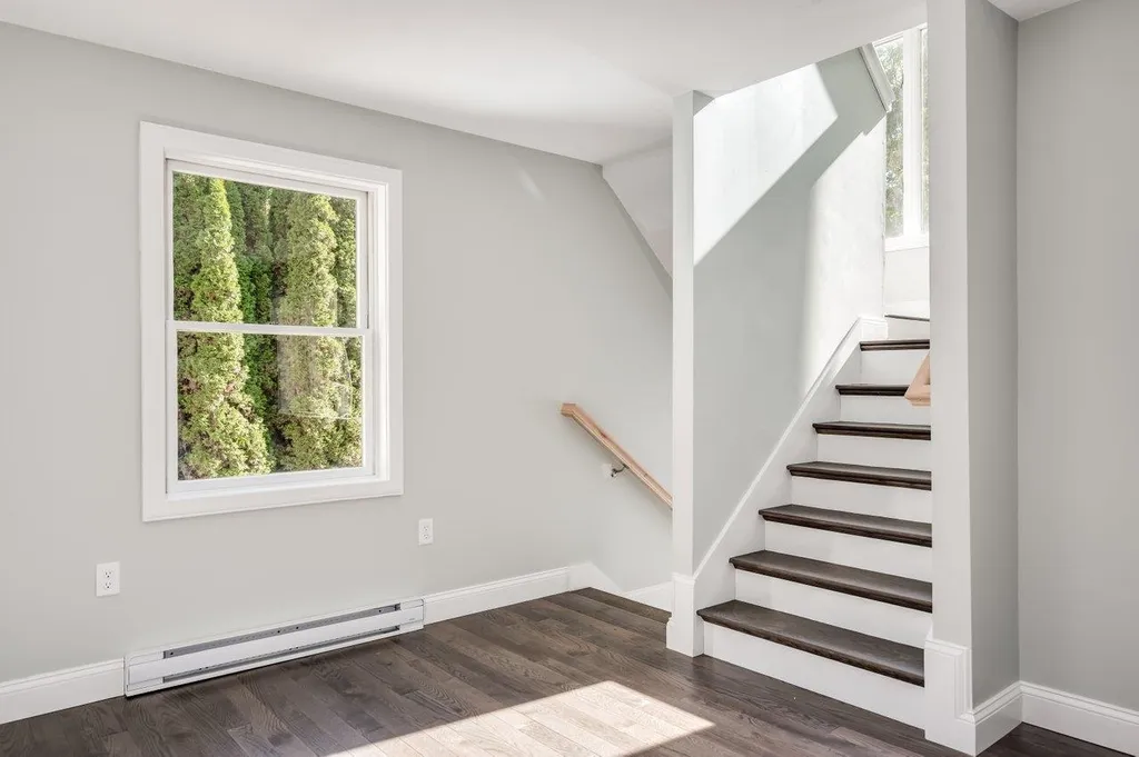 17 Lilac Lane Kennebunk ME 04043