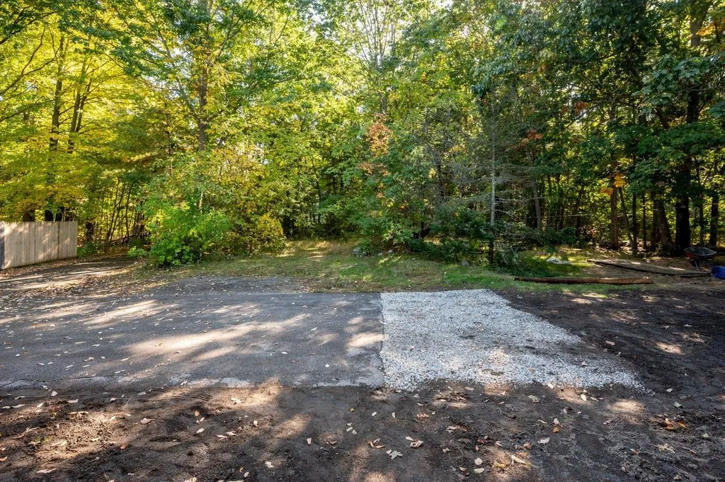 17 Lilac Lane Kennebunk ME 04043