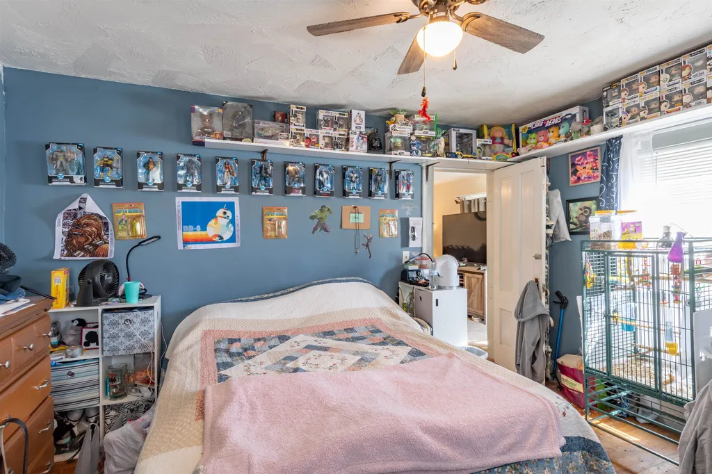 16 Hanover Street Nashua NH 03060