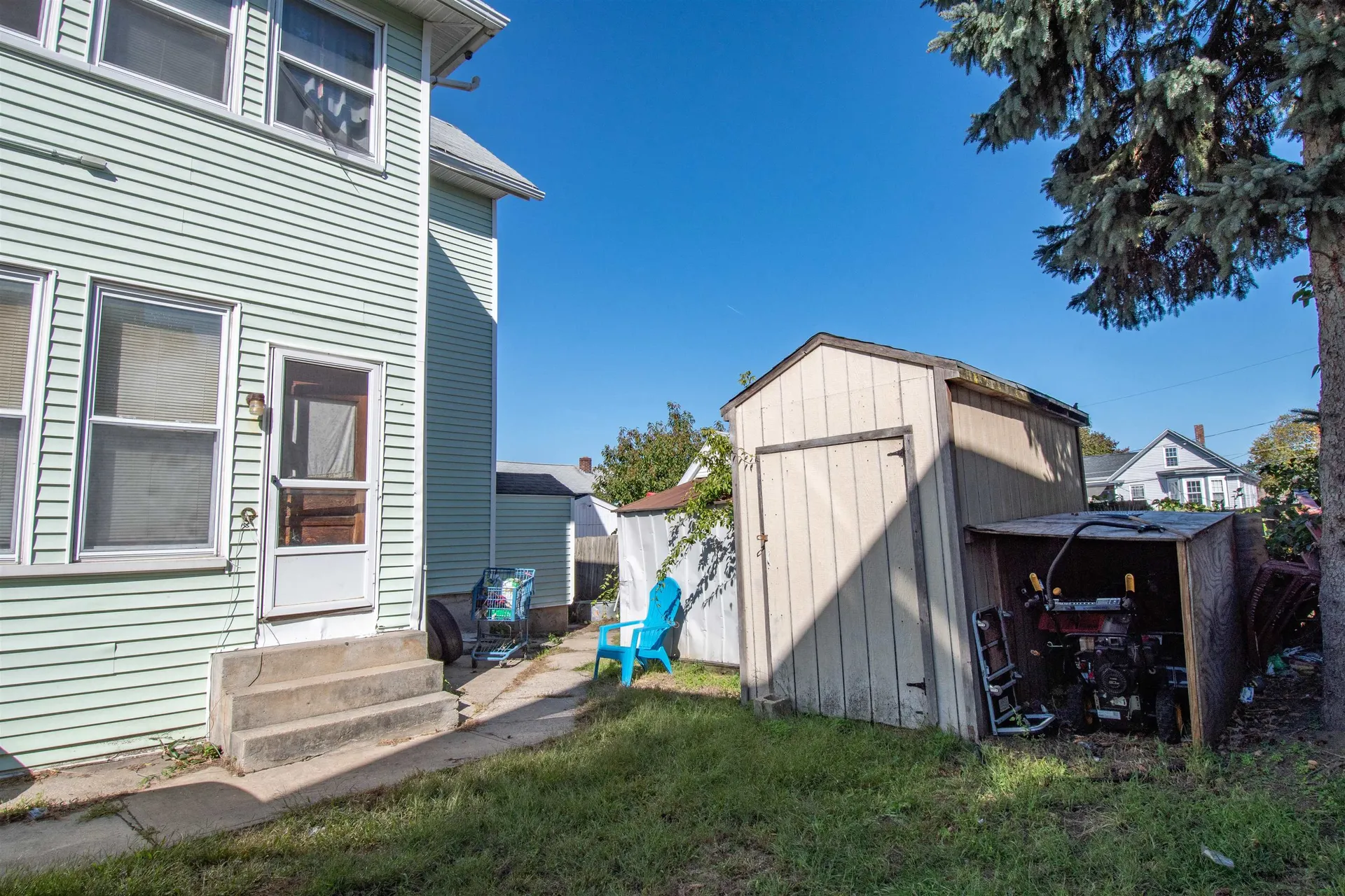 16 Hanover Street Nashua NH 03060