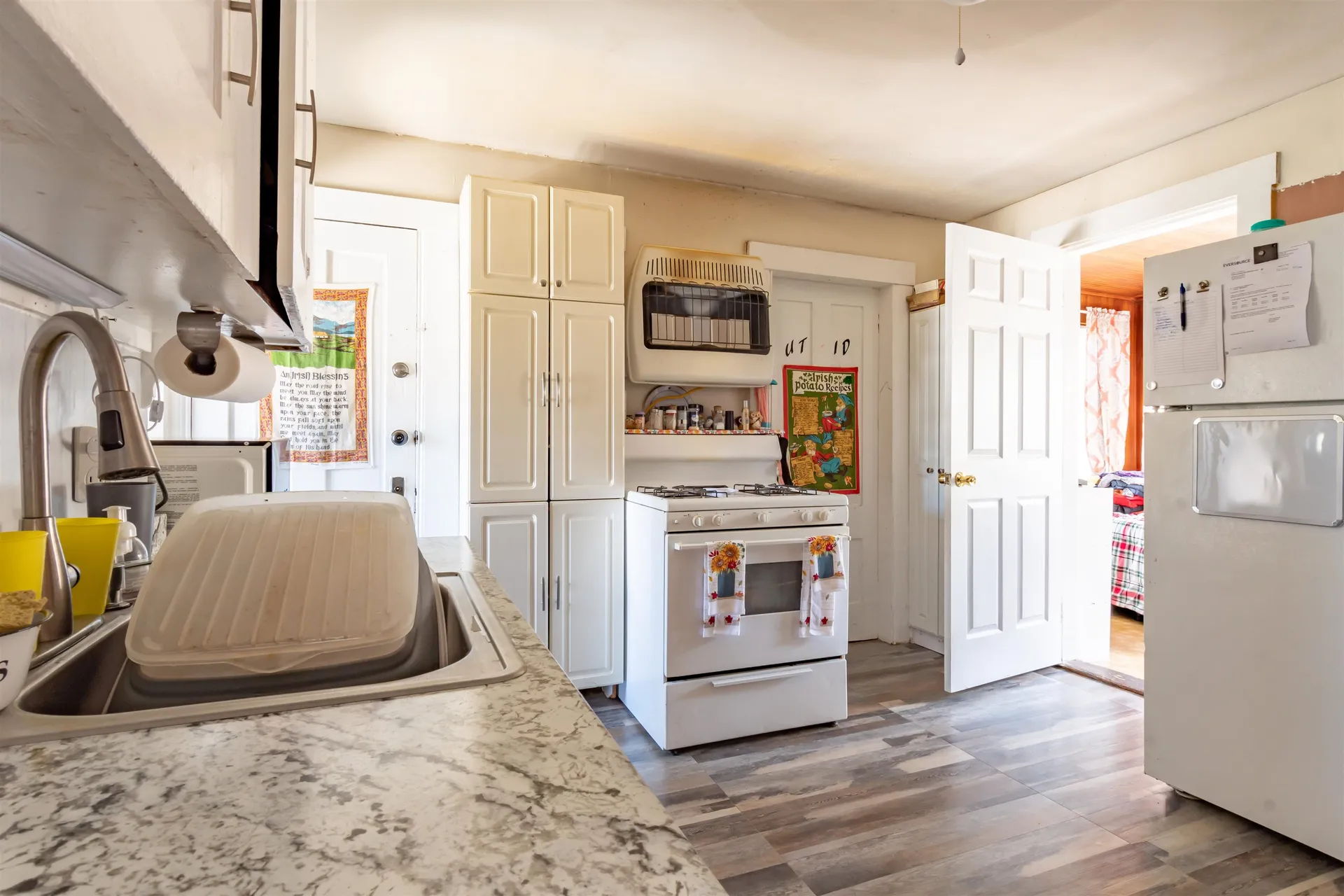 16 Hanover Street Nashua NH 03060