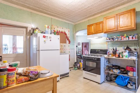 16 Hanover Street Nashua NH 03060