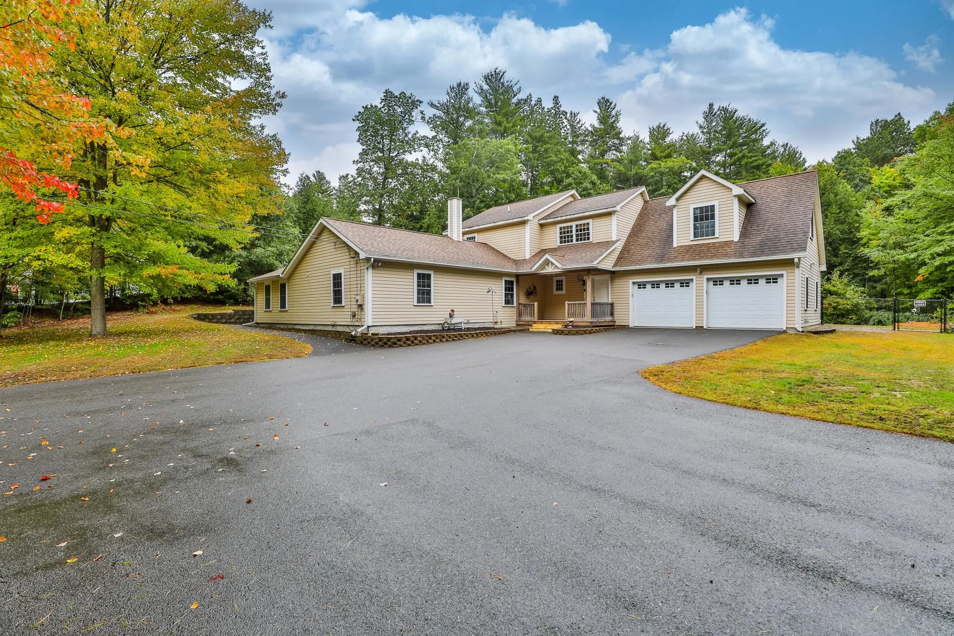 1128 West Hollis Street Nashua NH 03062