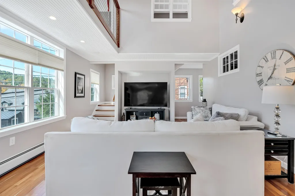 12 High Street Woodstock VT 05091