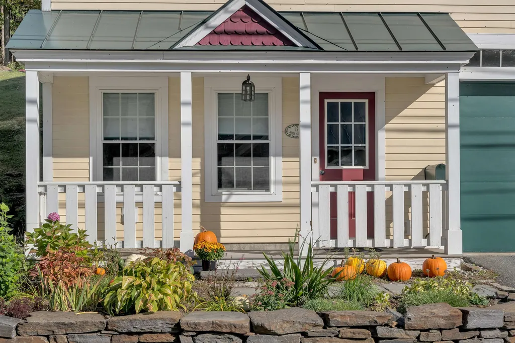 12 High Street Woodstock VT 05091