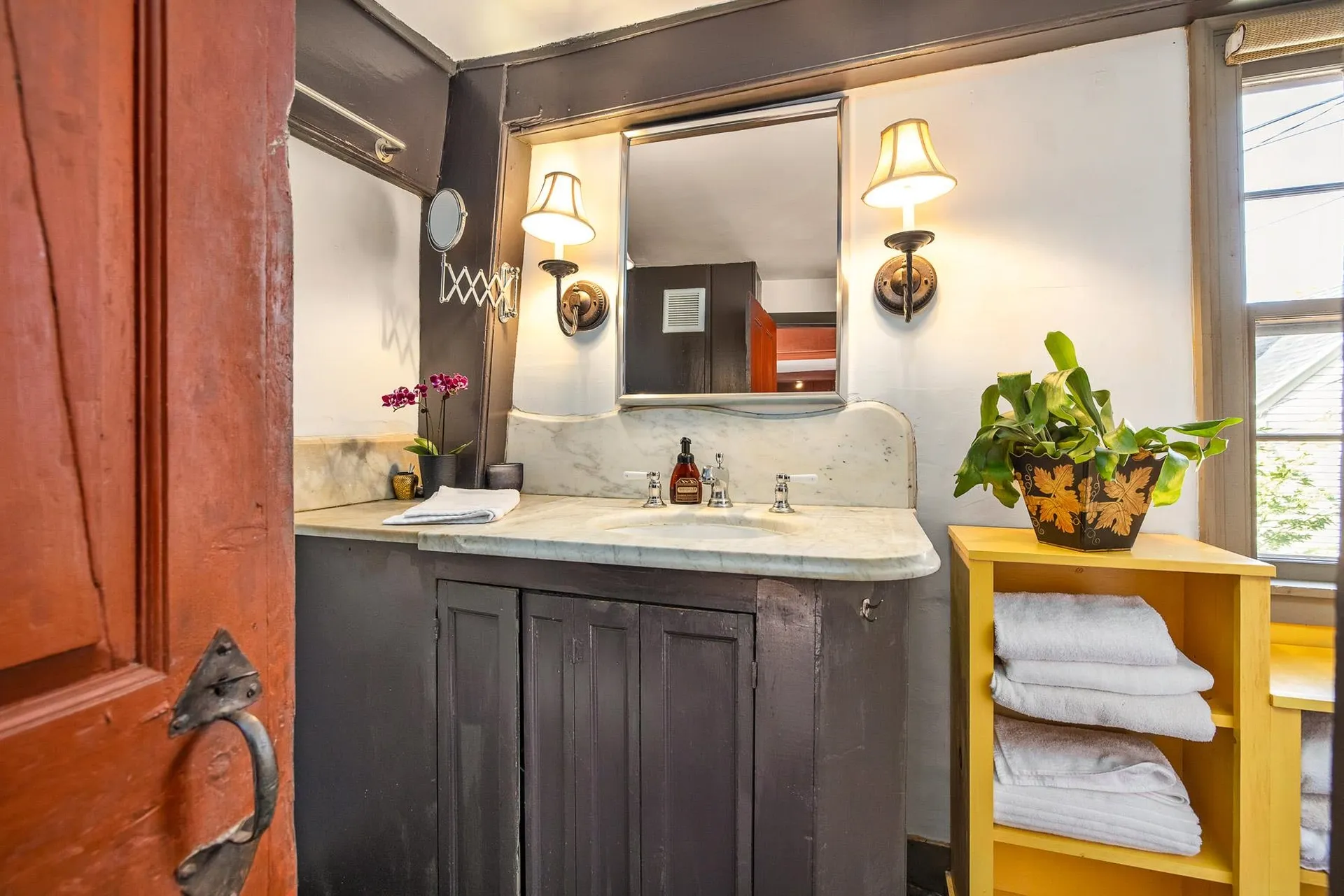 48 Manning Street Portsmouth NH 03801