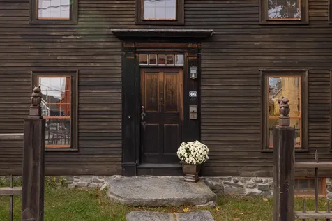 48 Manning Street Portsmouth NH 03801