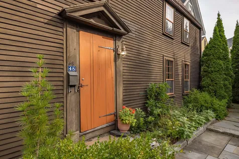 48 Manning Street Portsmouth NH 03801
